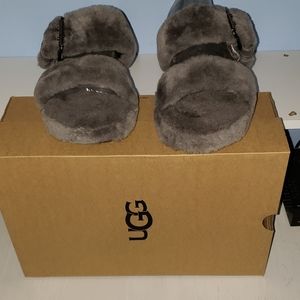 Ugg slippers